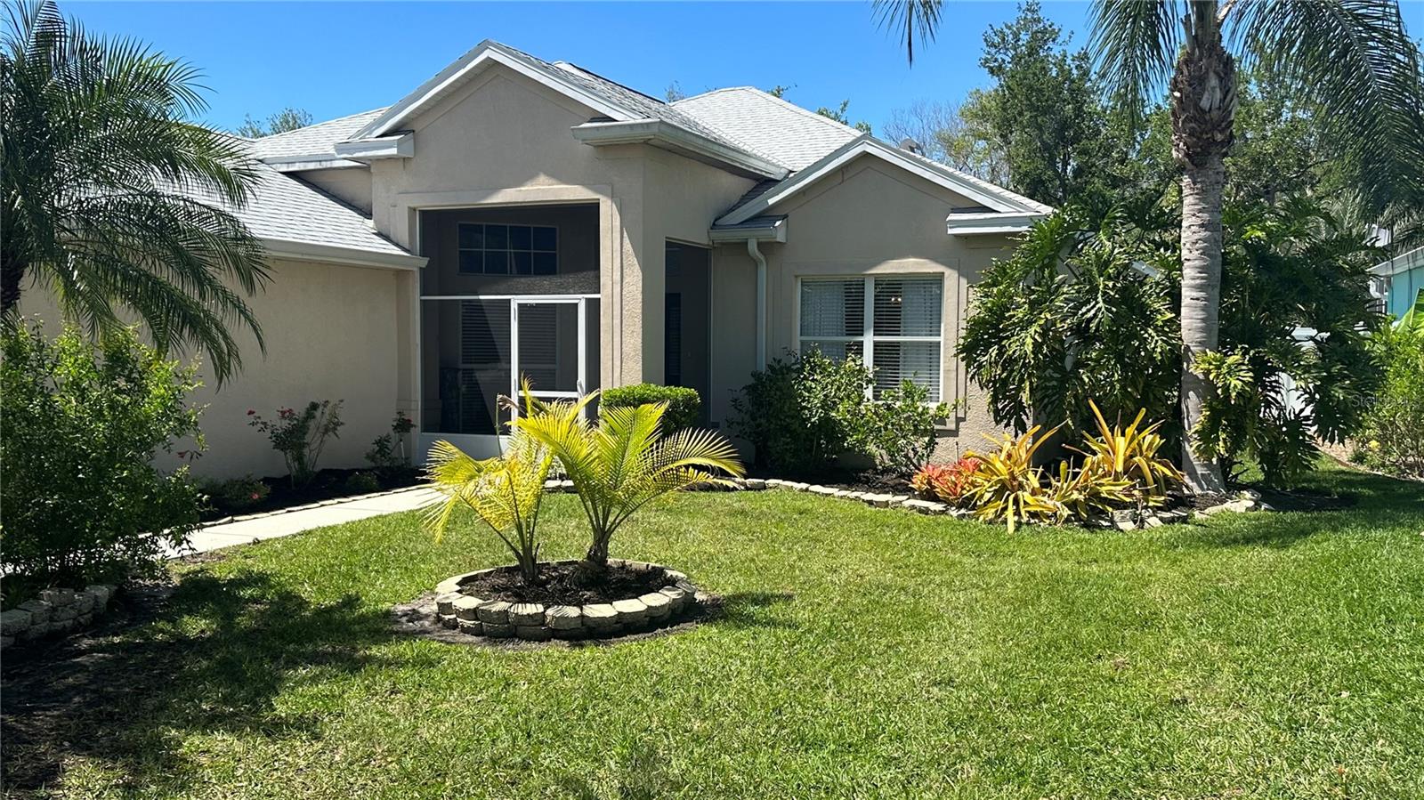 CARLYLE AT VILLAGES OF PALM-AIRE - Residential