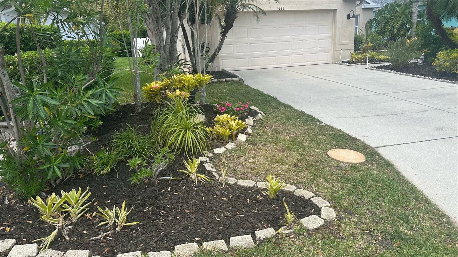 CARLYLE AT VILLAGES OF PALM-AIRE - Residential