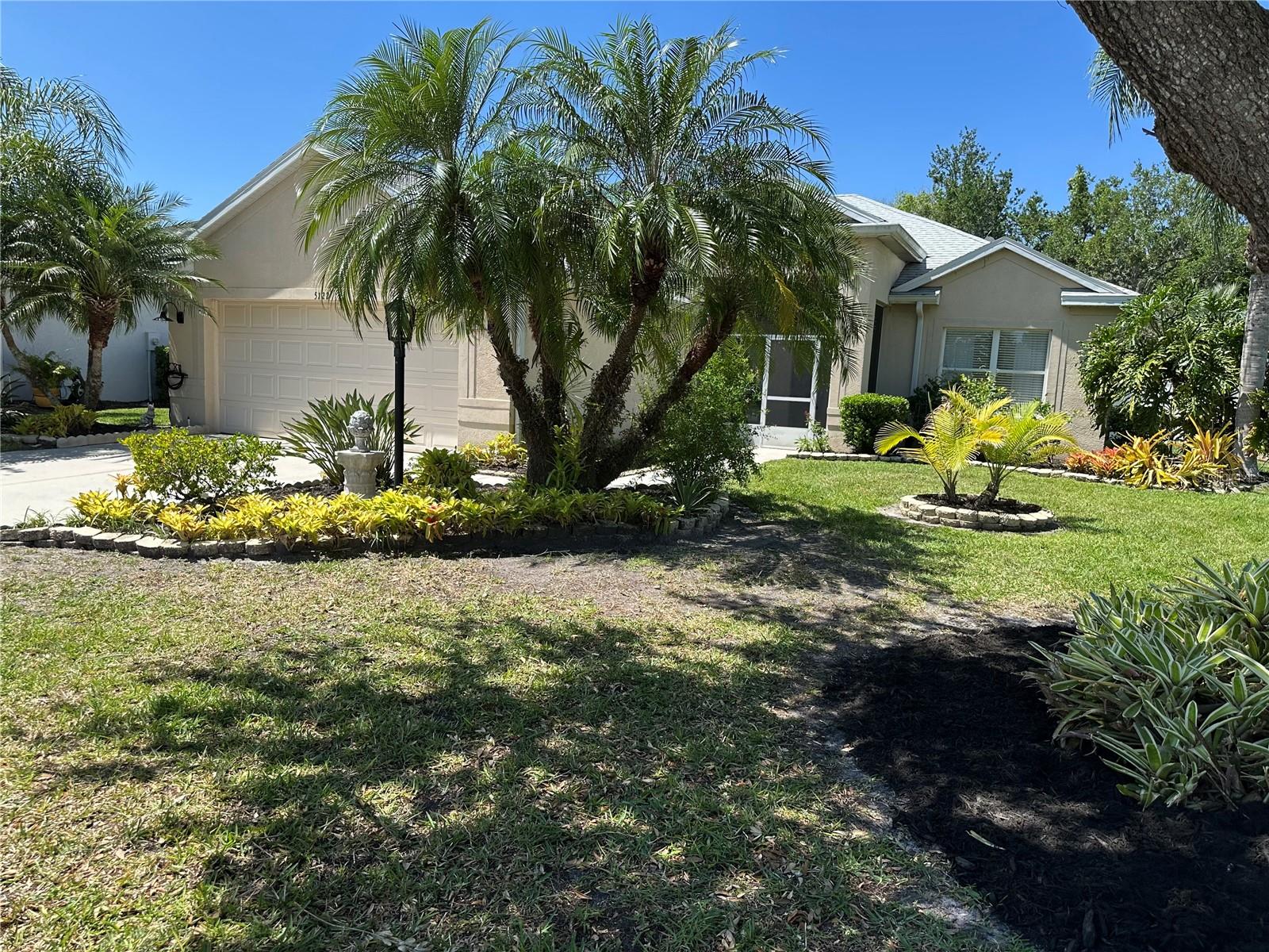 CARLYLE AT VILLAGES OF PALM-AIRE - Residential