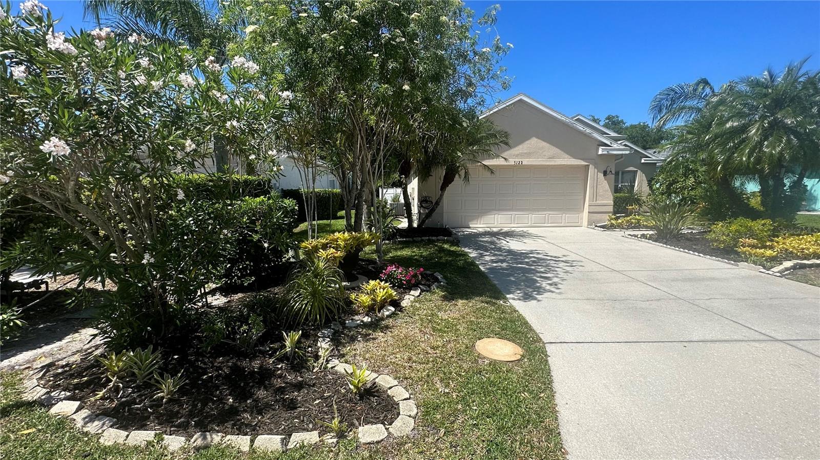 5122 CREEKSIDE TRAIL