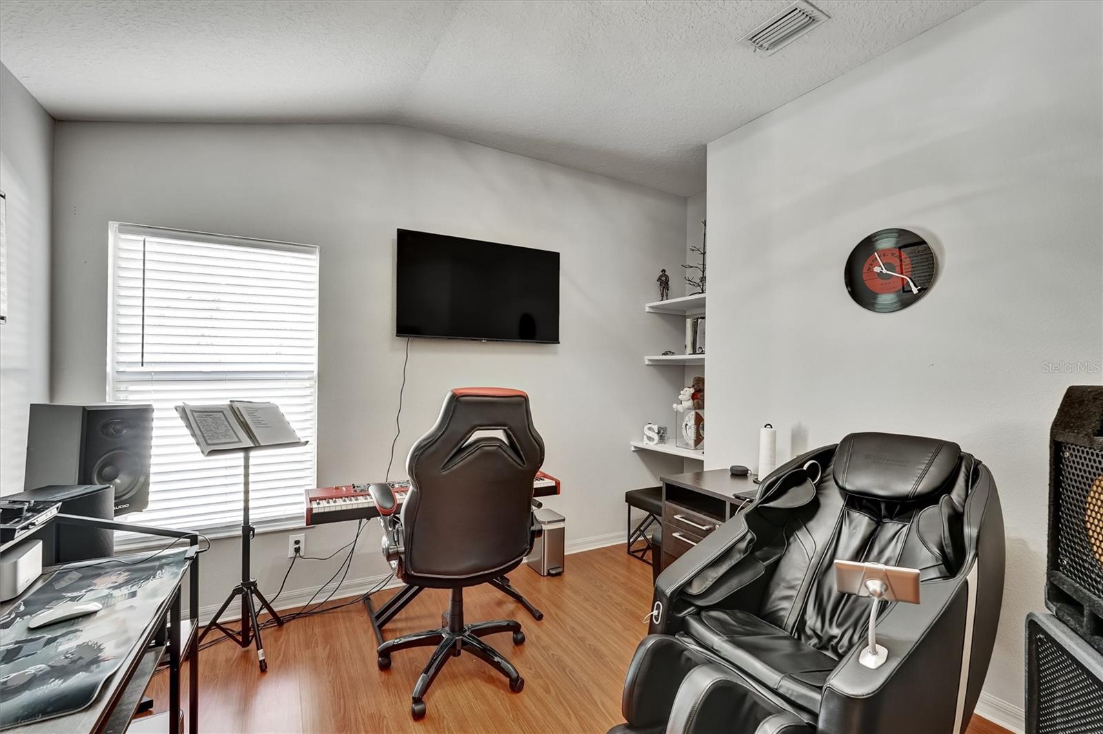 CARLYLE AT VILLAGES OF PALM-AIRE - Residential