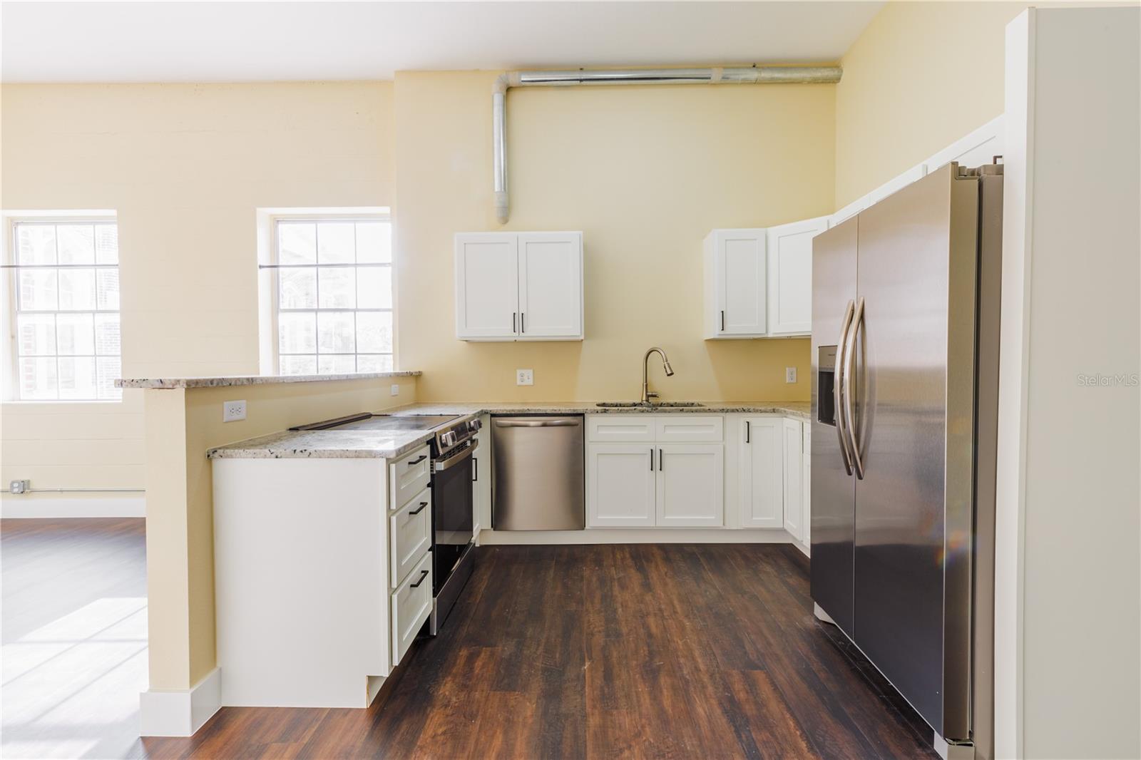 306 W WISCONSIN AVENUE 208