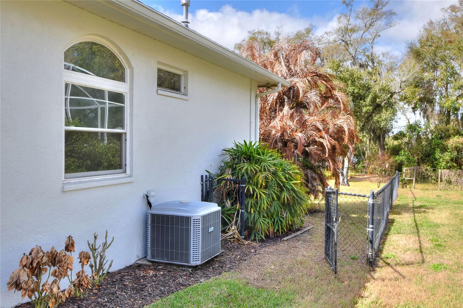 HAMILTON SOUTH - Residential