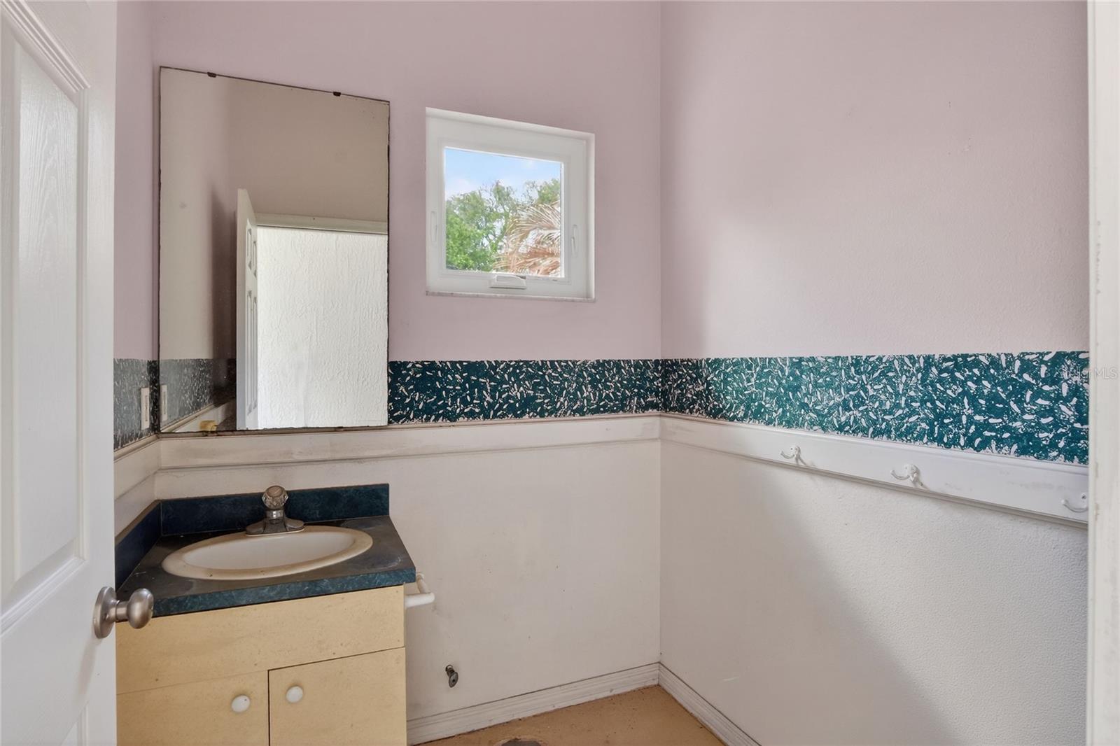 HAMILTON SOUTH - Residential