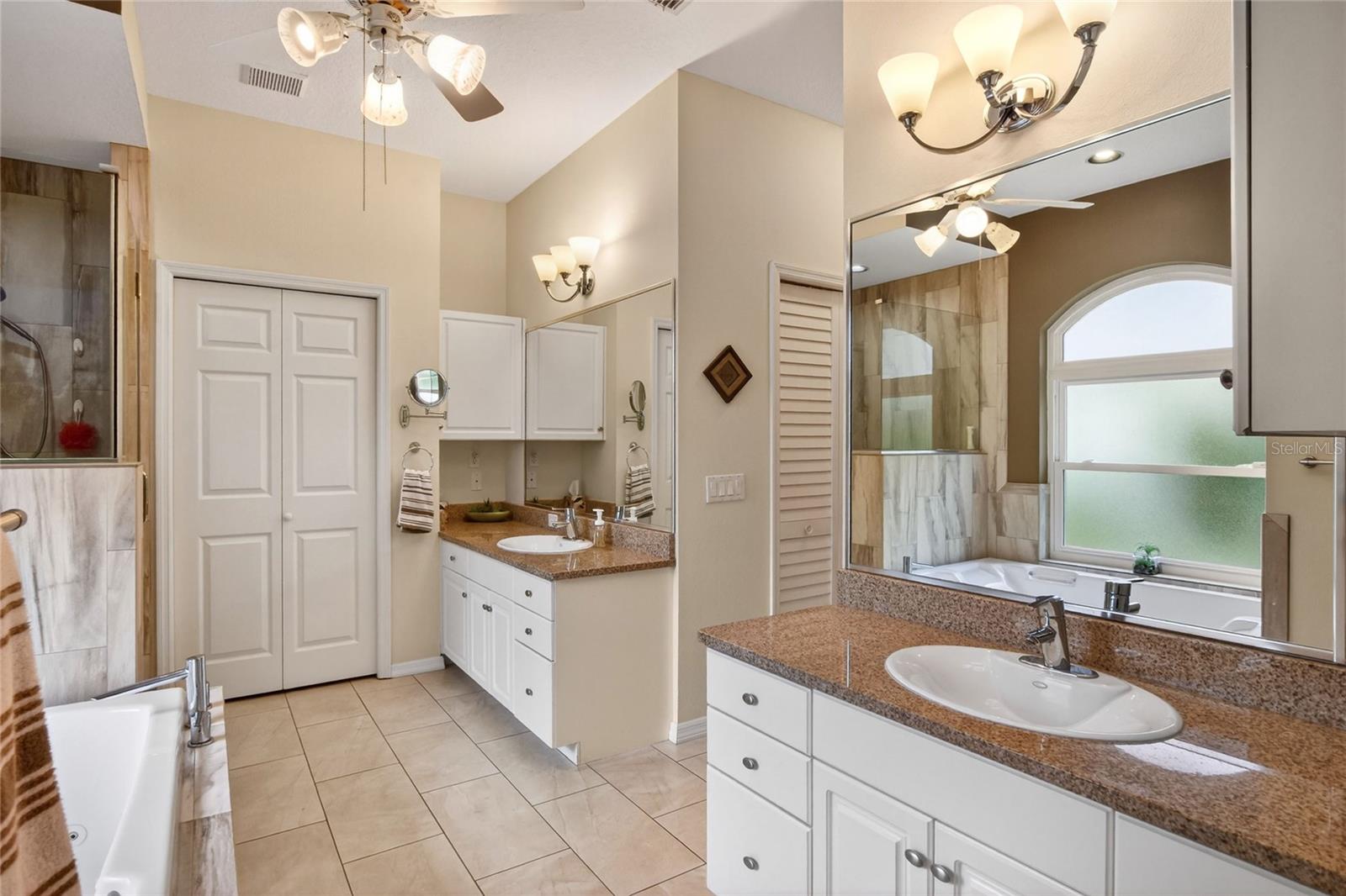 HAMILTON SOUTH - Residential