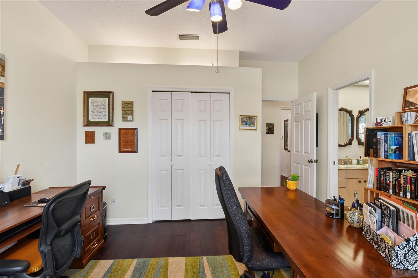 HAMILTON SOUTH - Residential