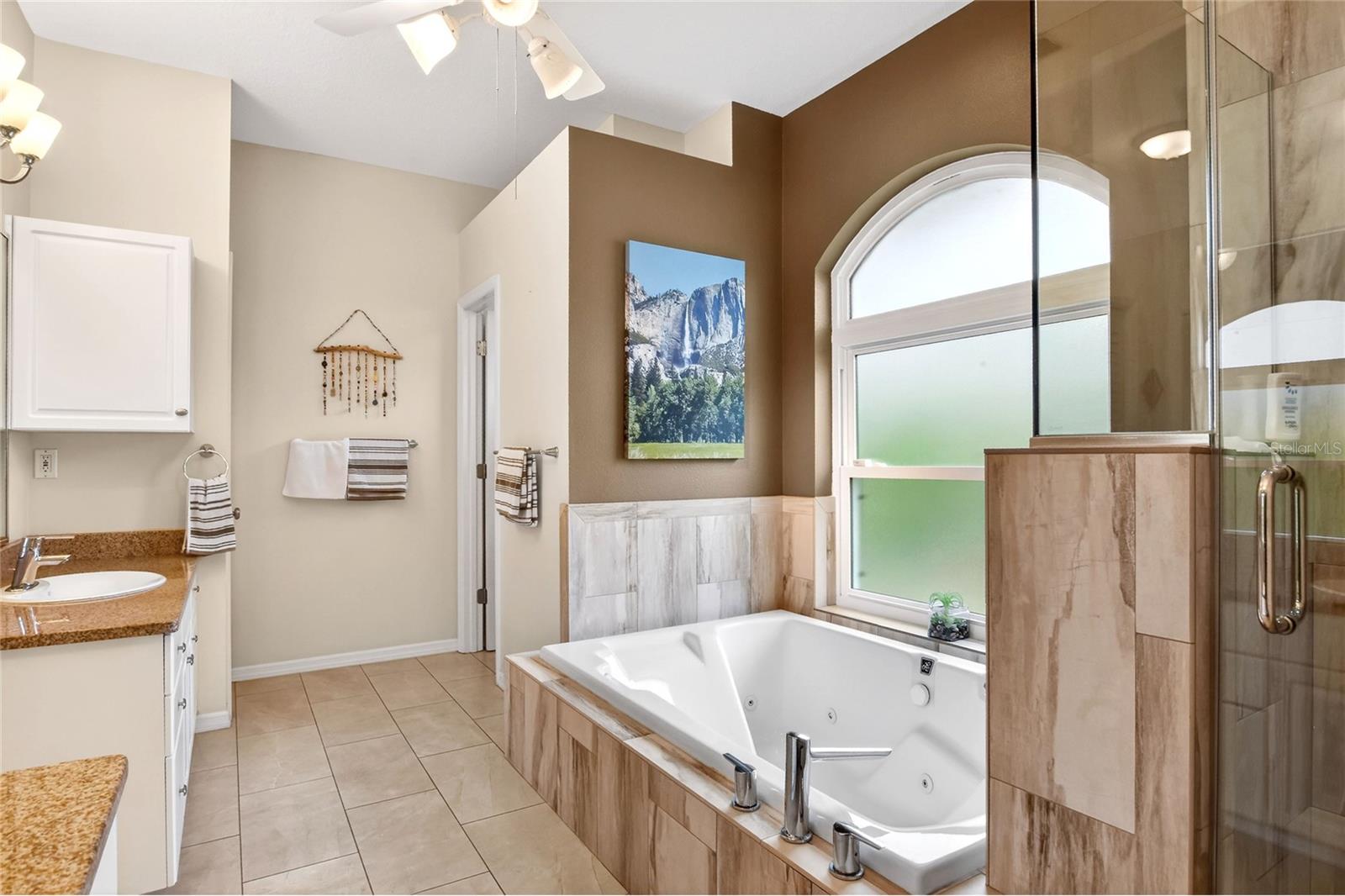 HAMILTON SOUTH - Residential