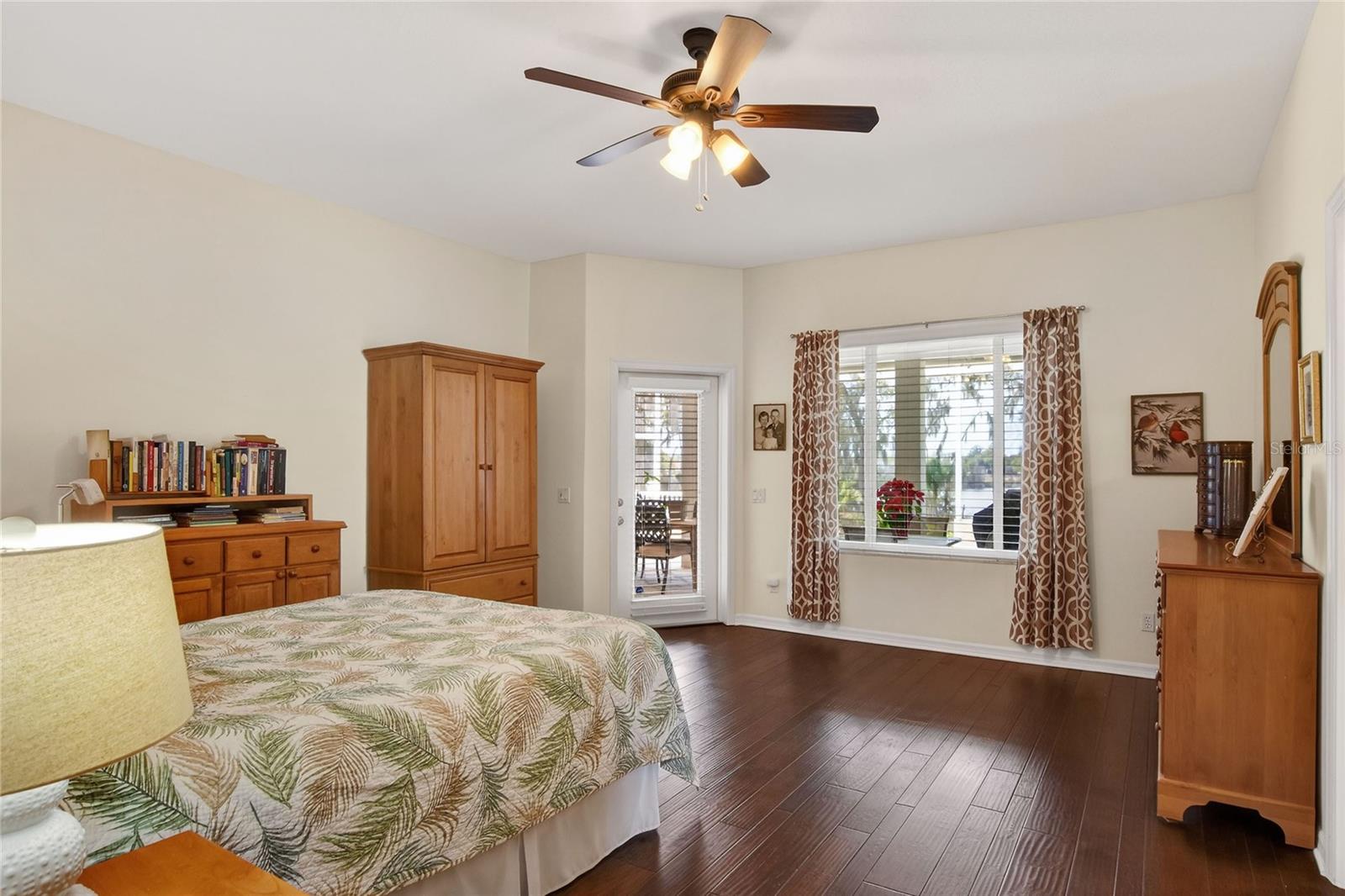 HAMILTON SOUTH - Residential