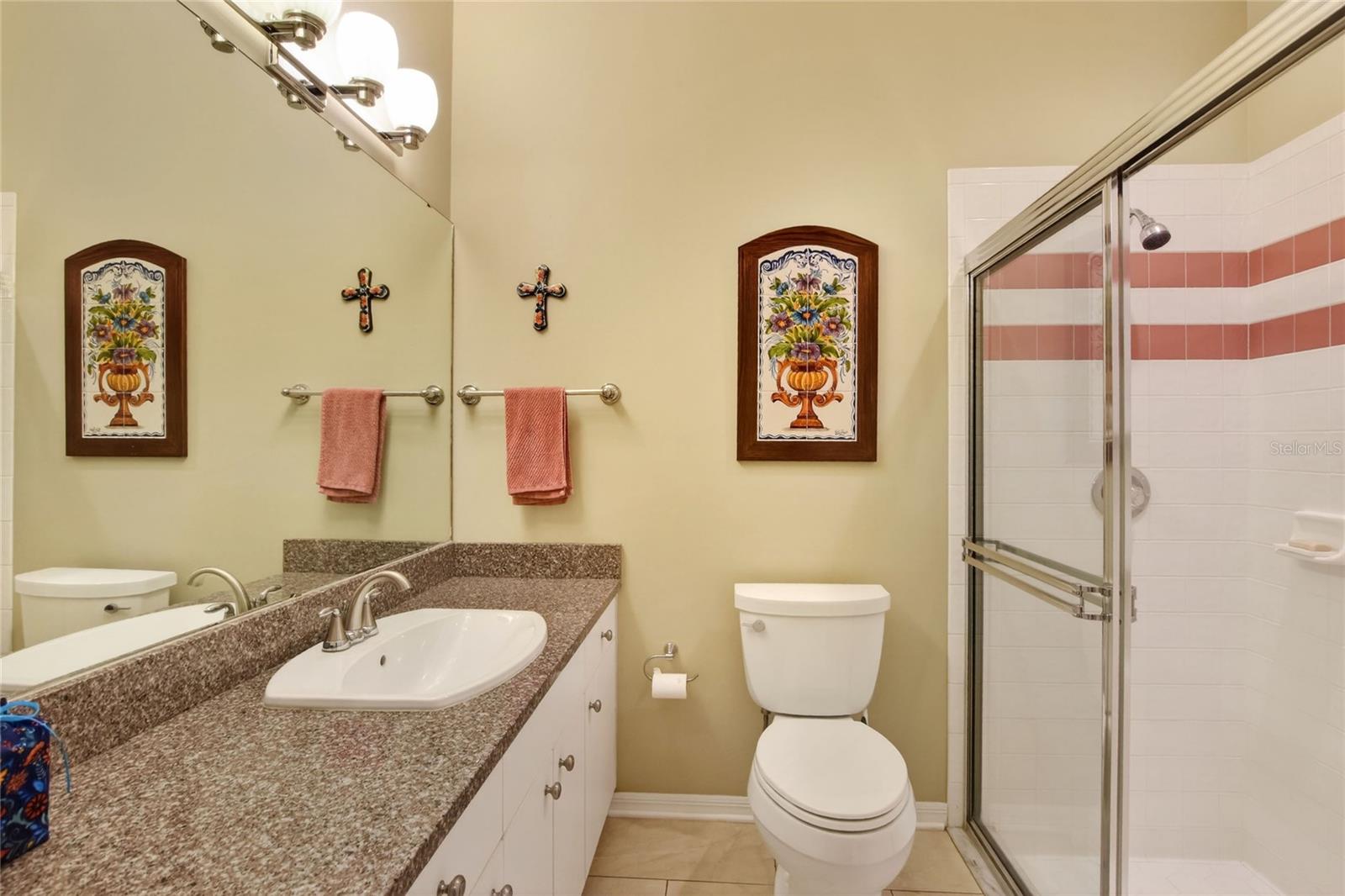 HAMILTON SOUTH - Residential