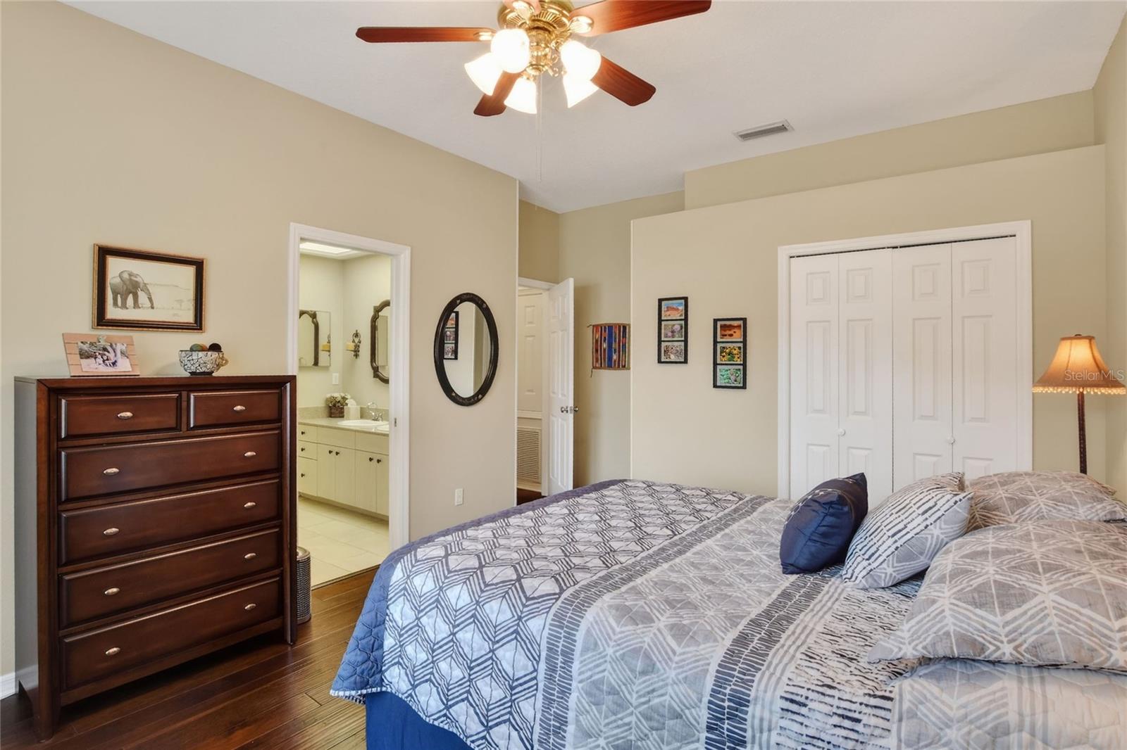 HAMILTON SOUTH - Residential