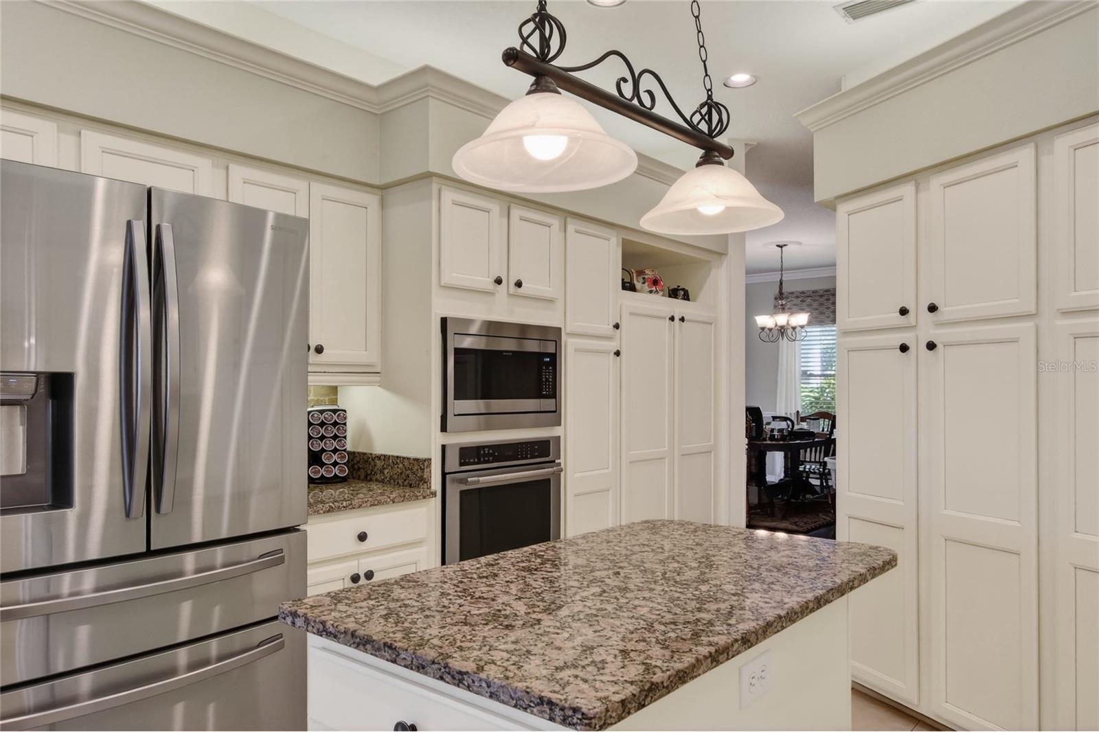 HAMILTON SOUTH - Residential