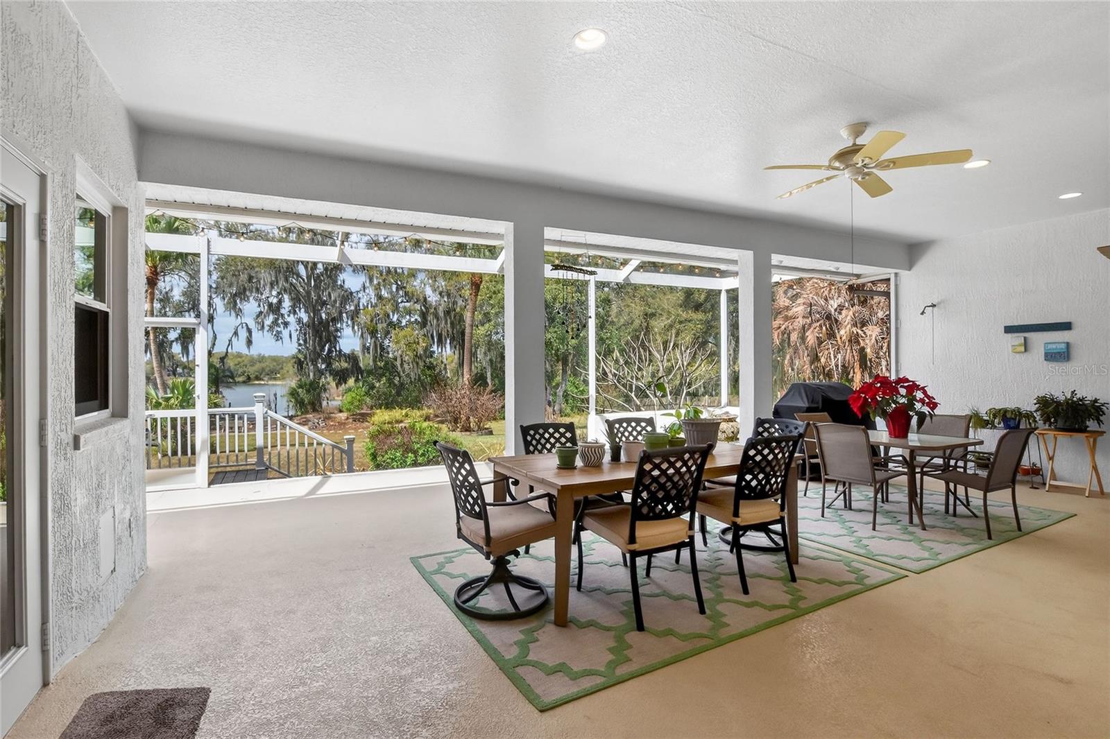 HAMILTON SOUTH - Residential