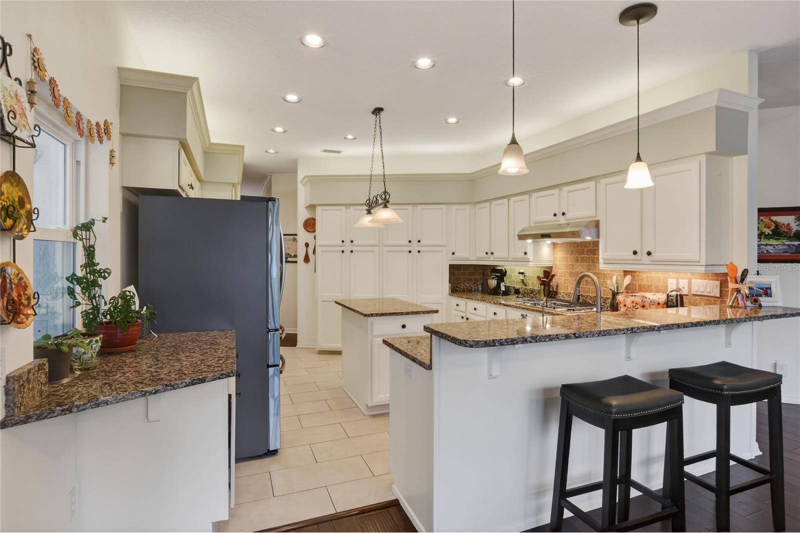 HAMILTON SOUTH - Residential