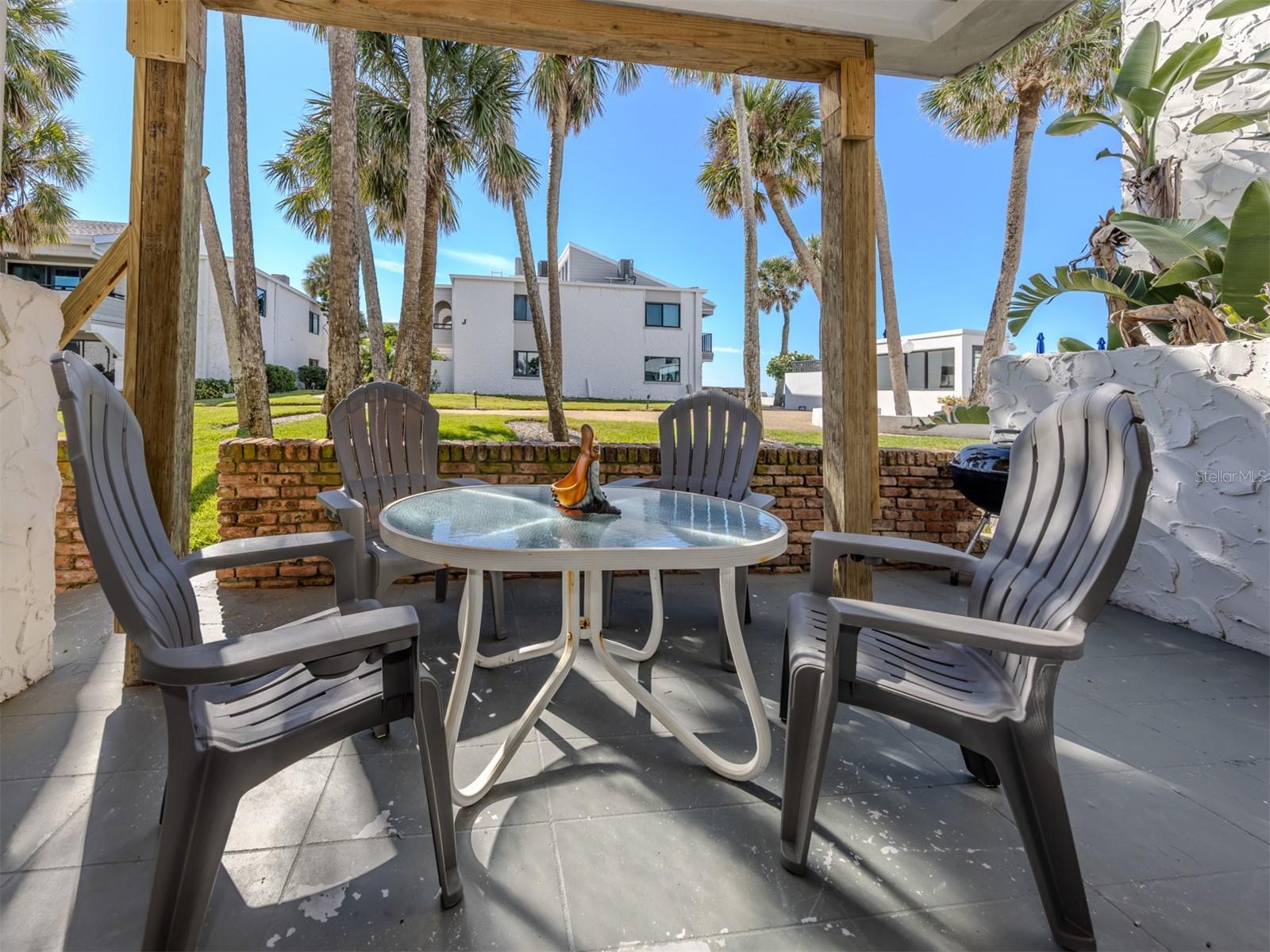 BAHIA VISTA GULF - Residential