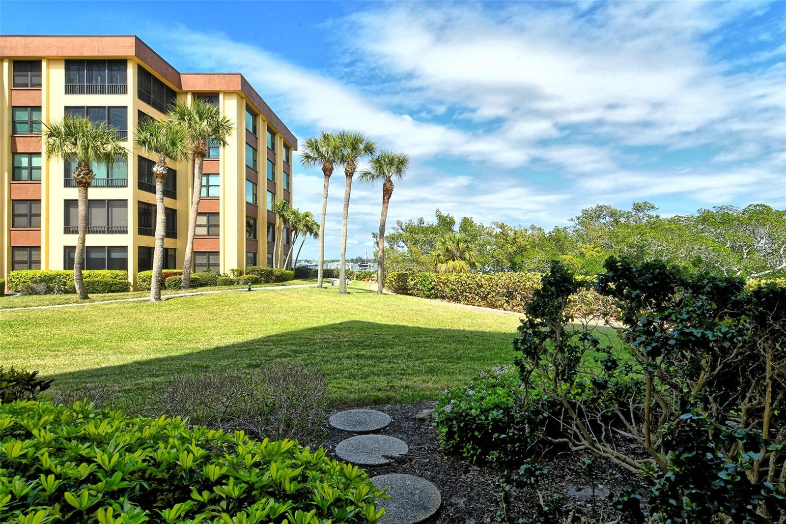 ISLAND REEF II PH 1 2 & 3 - Residential
