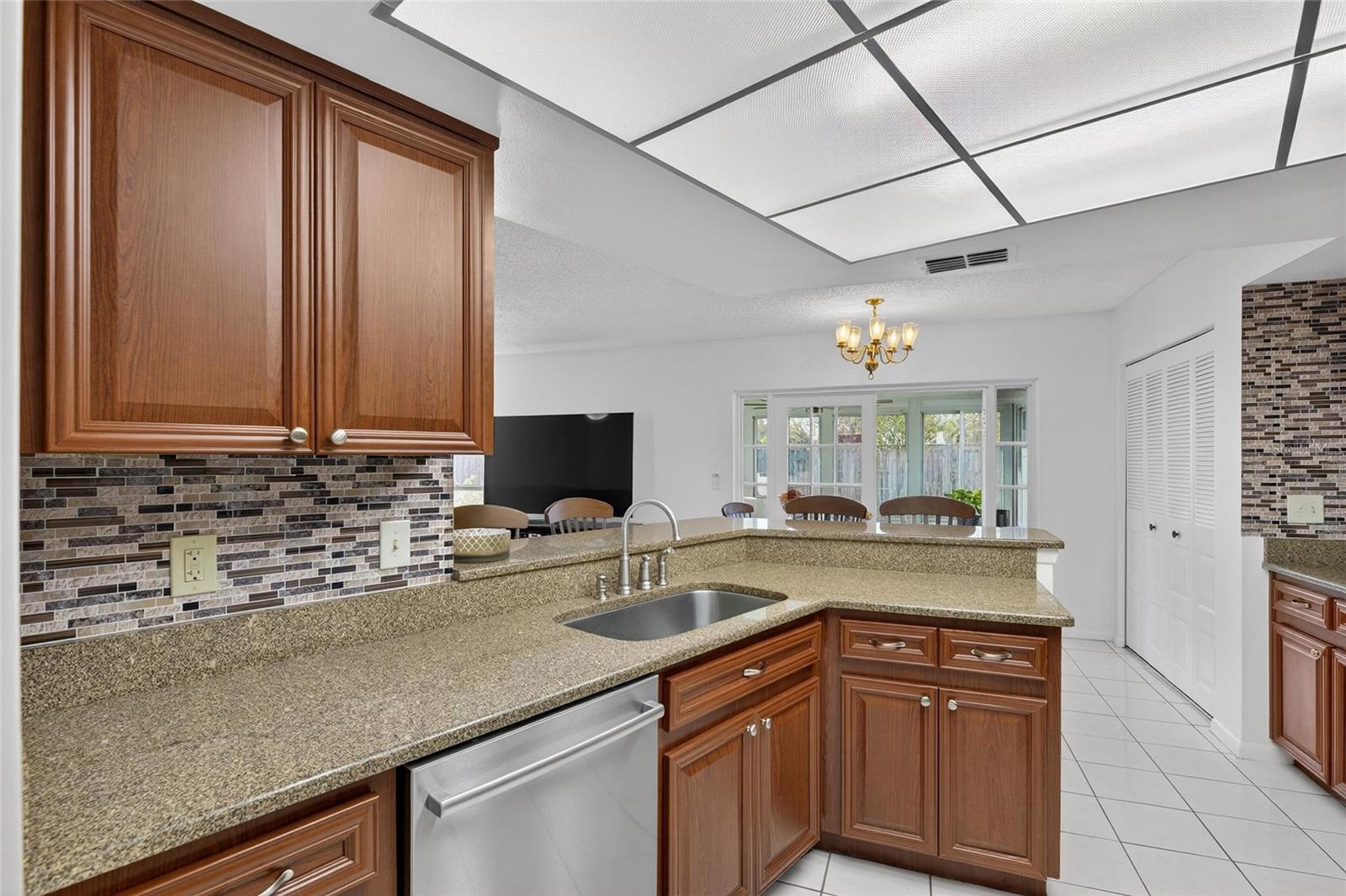 LOGAN GATE VILLAGE PH IV UN 2 - Residential