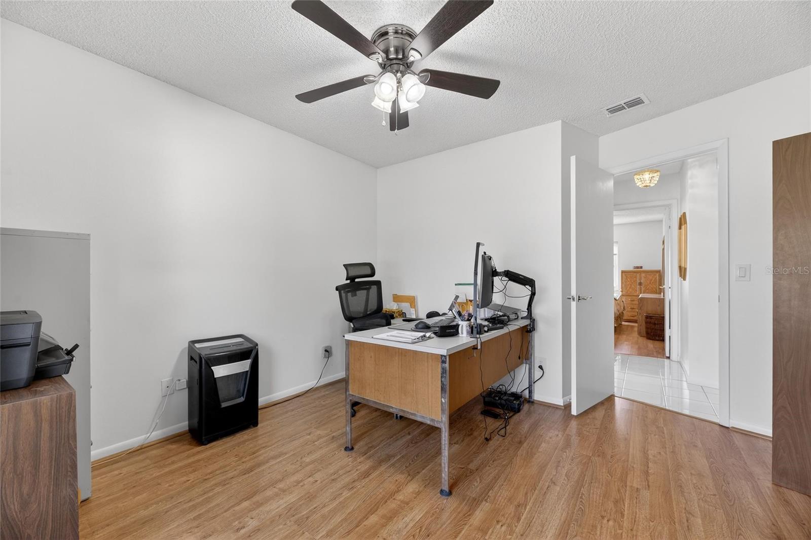 LOGAN GATE VILLAGE PH IV UN 2 - Residential