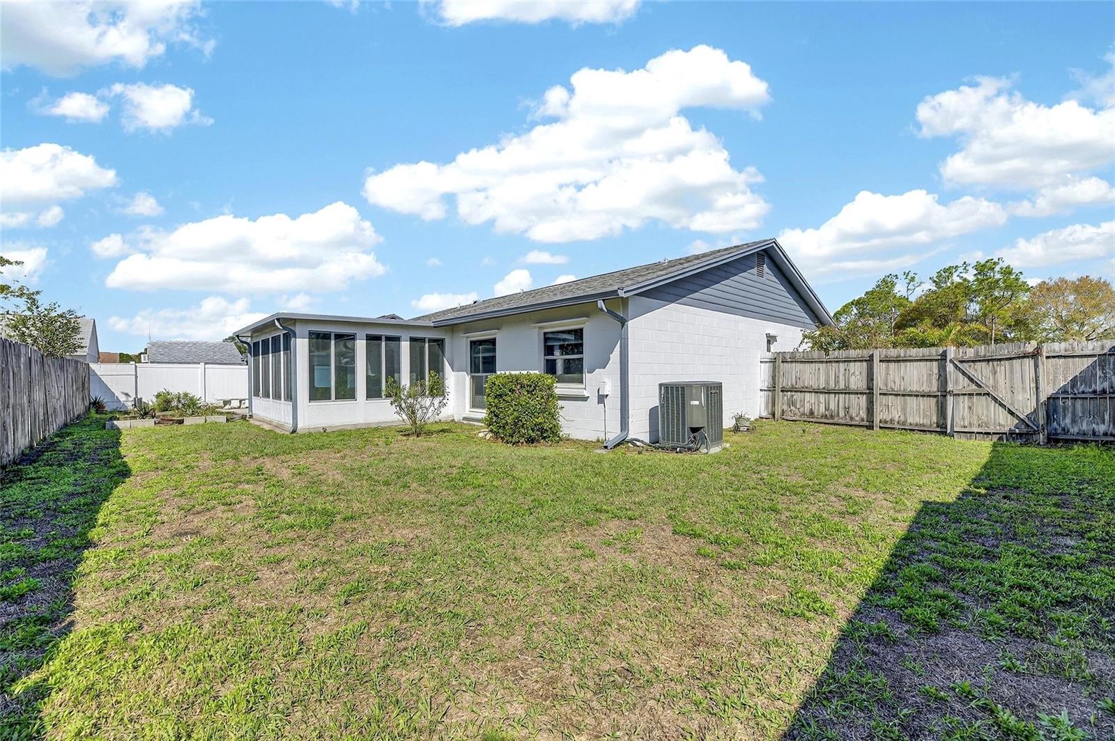 LOGAN GATE VILLAGE PH IV UN 2 - Residential