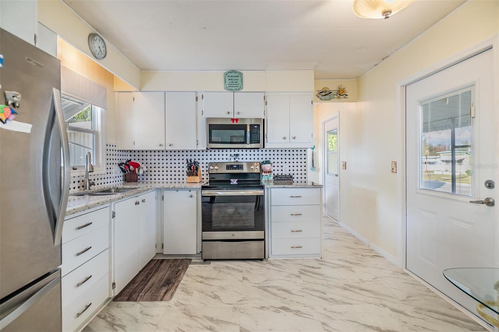 BETMAR ACRES - Residential