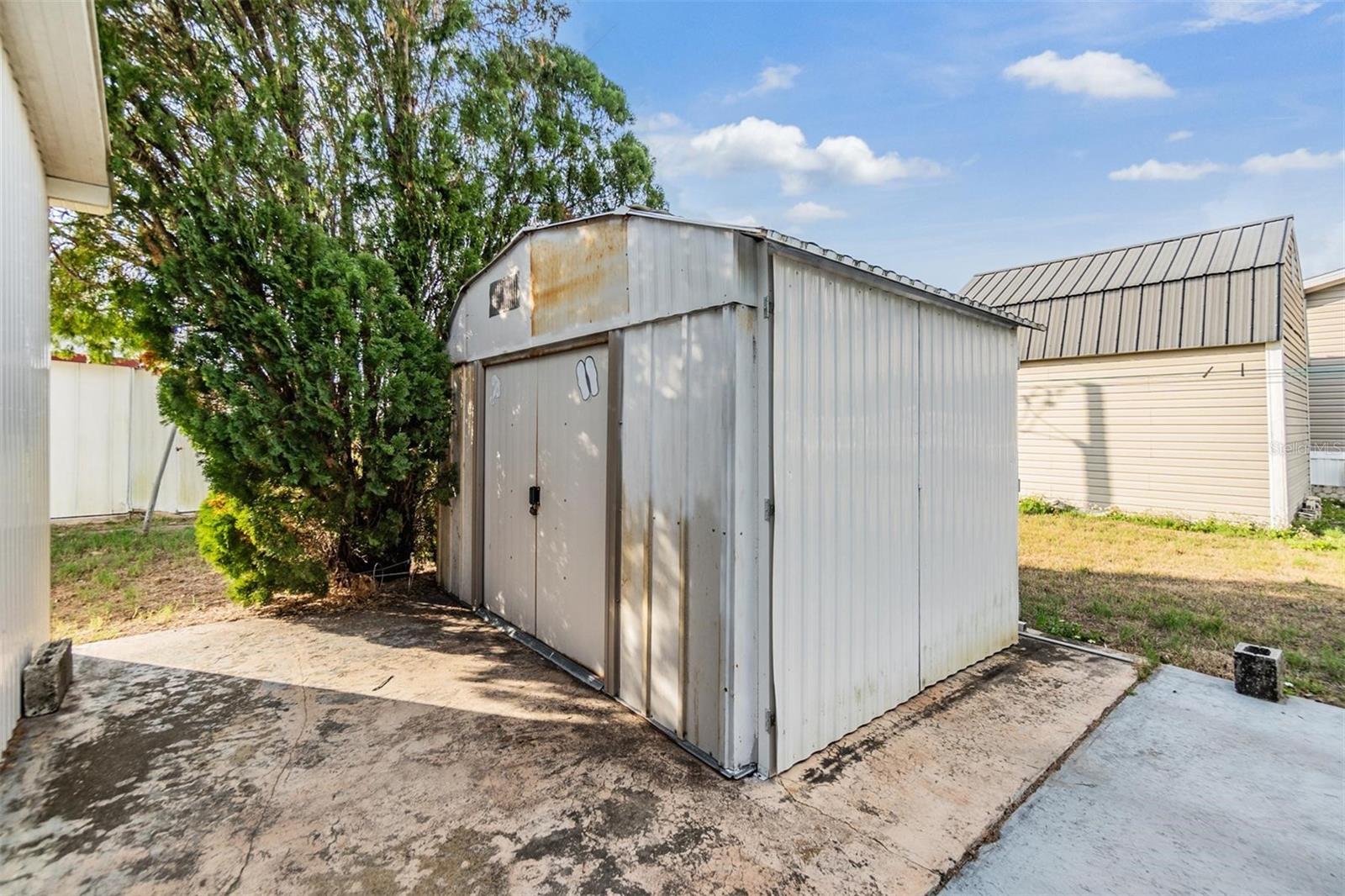 BETMAR ACRES - Residential