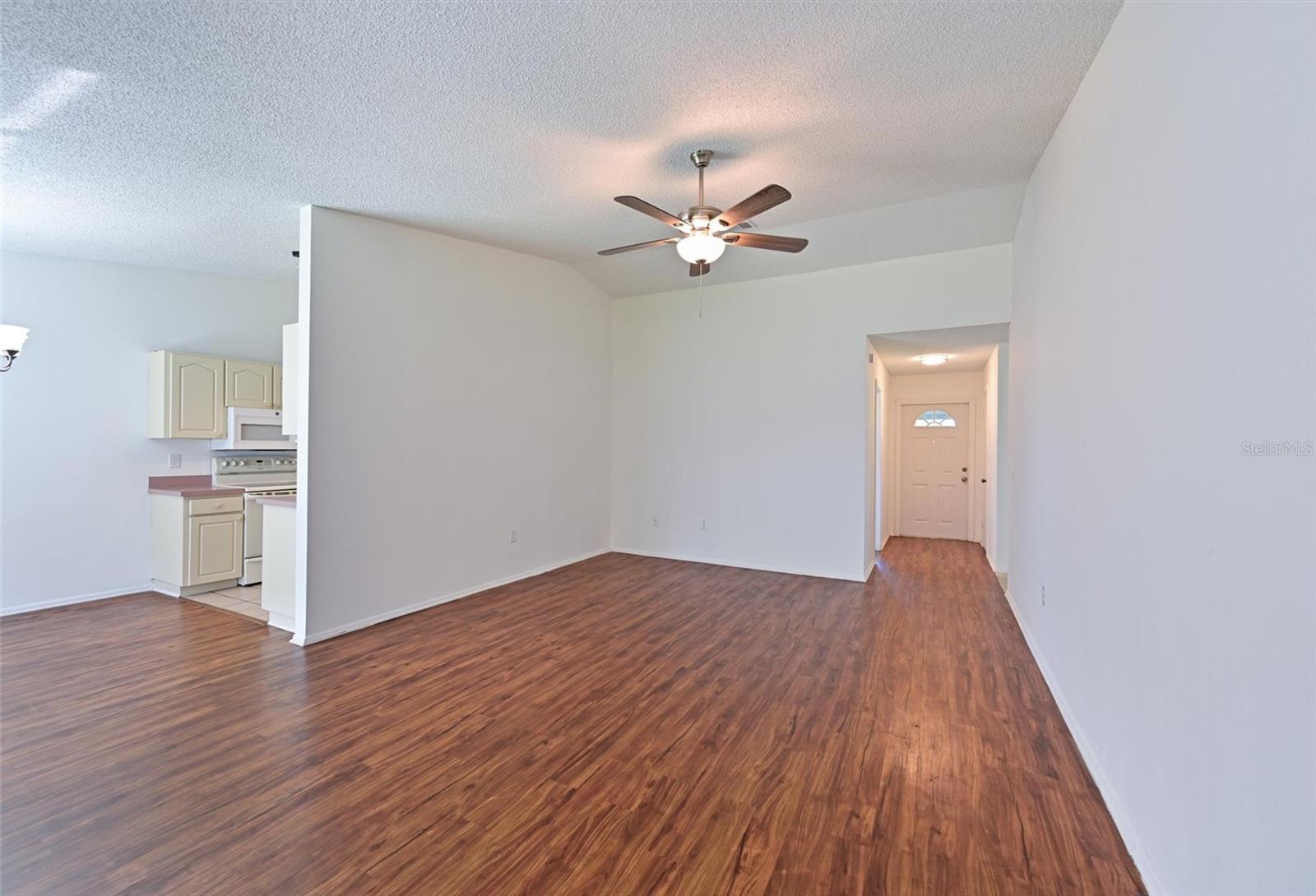 3401 36TH STREET W, BRADENTON, FL, 34205 4 3401 36TH STREET W