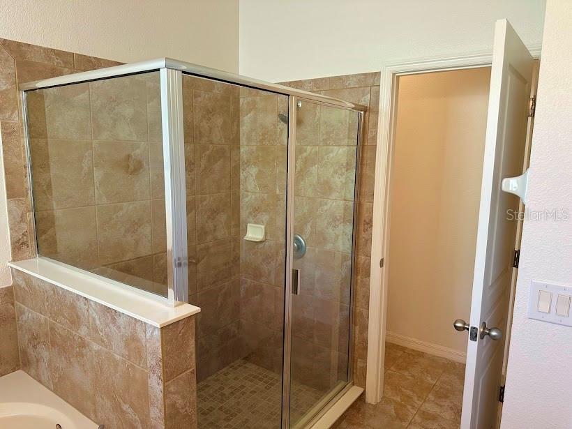DORAL POINTE UNIT 2 - Residential