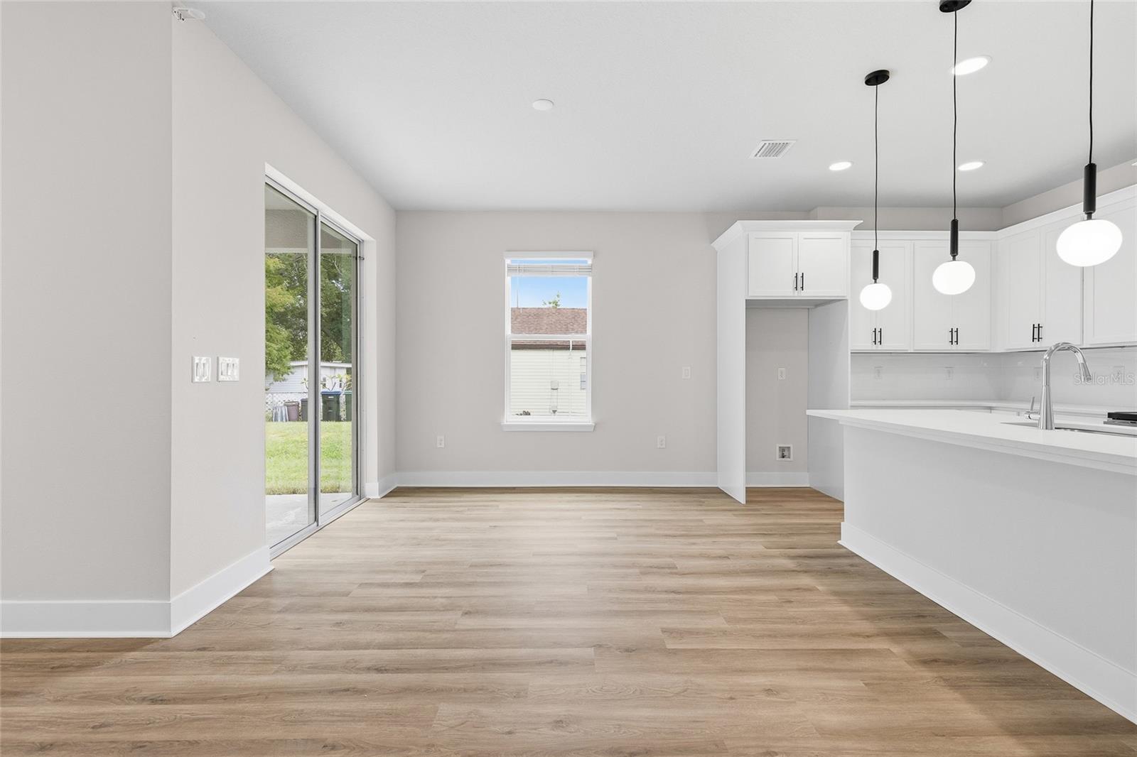 TAFT TOWN - Residential