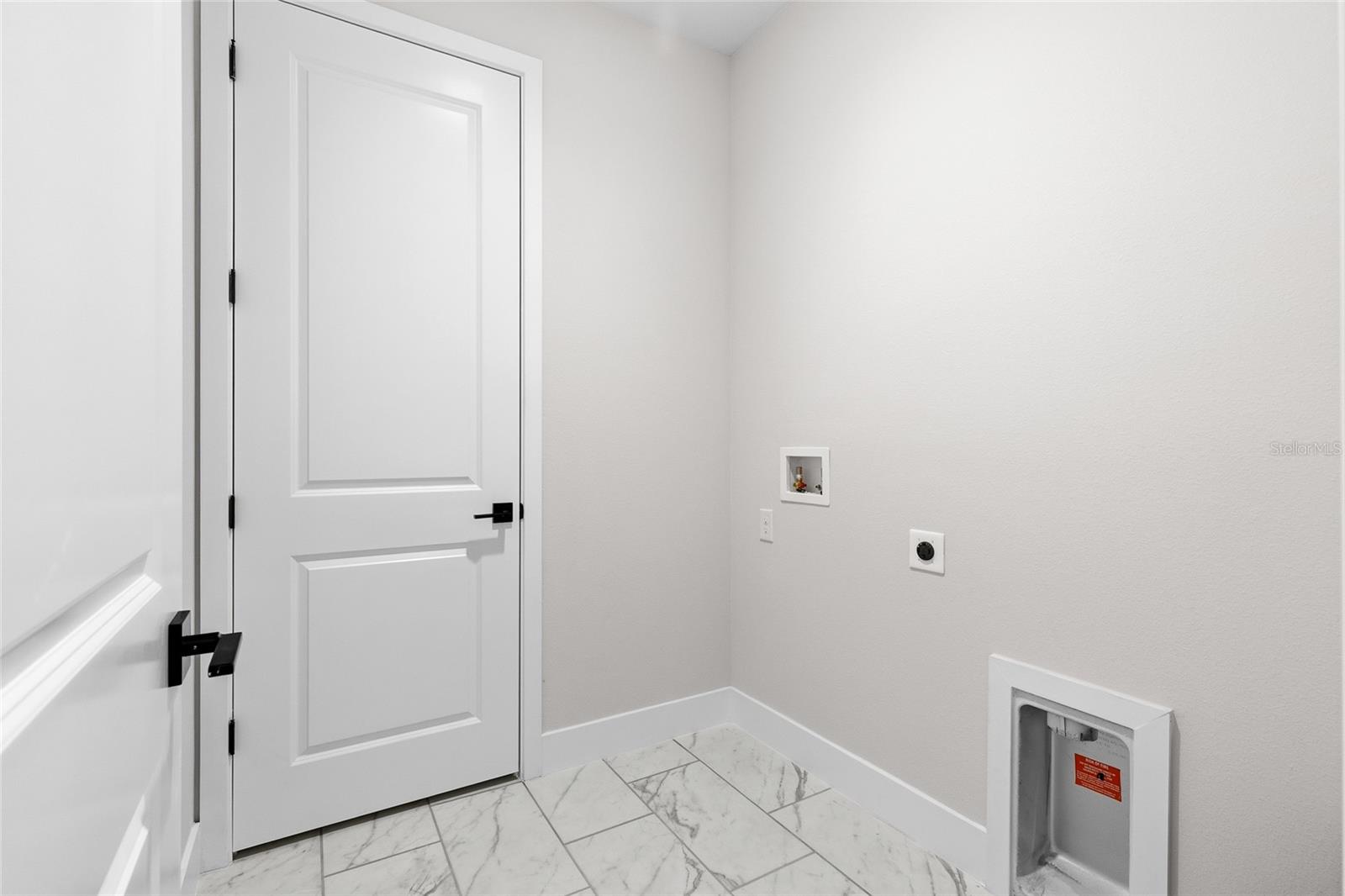 TAFT TOWN - Residential