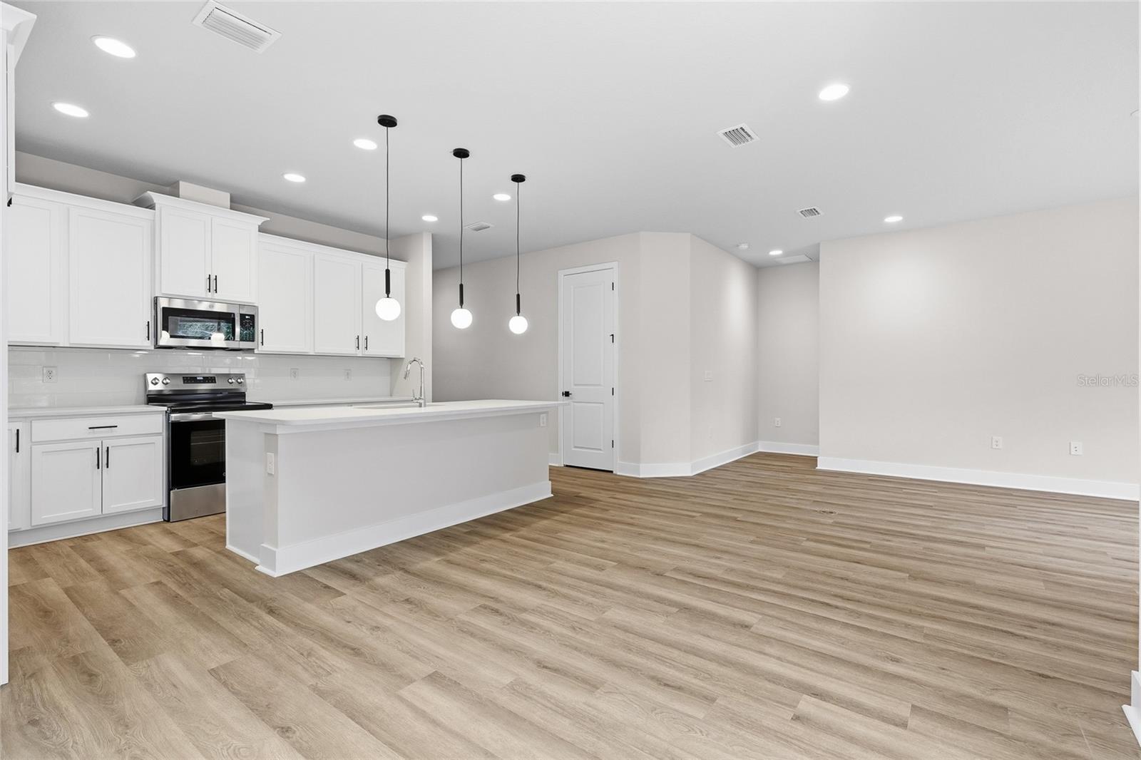 TAFT TOWN - Residential