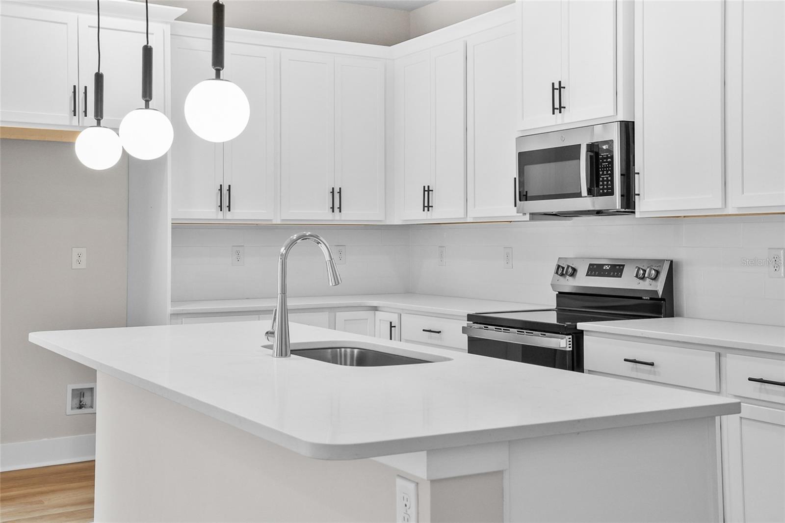 TAFT TOWN - Residential