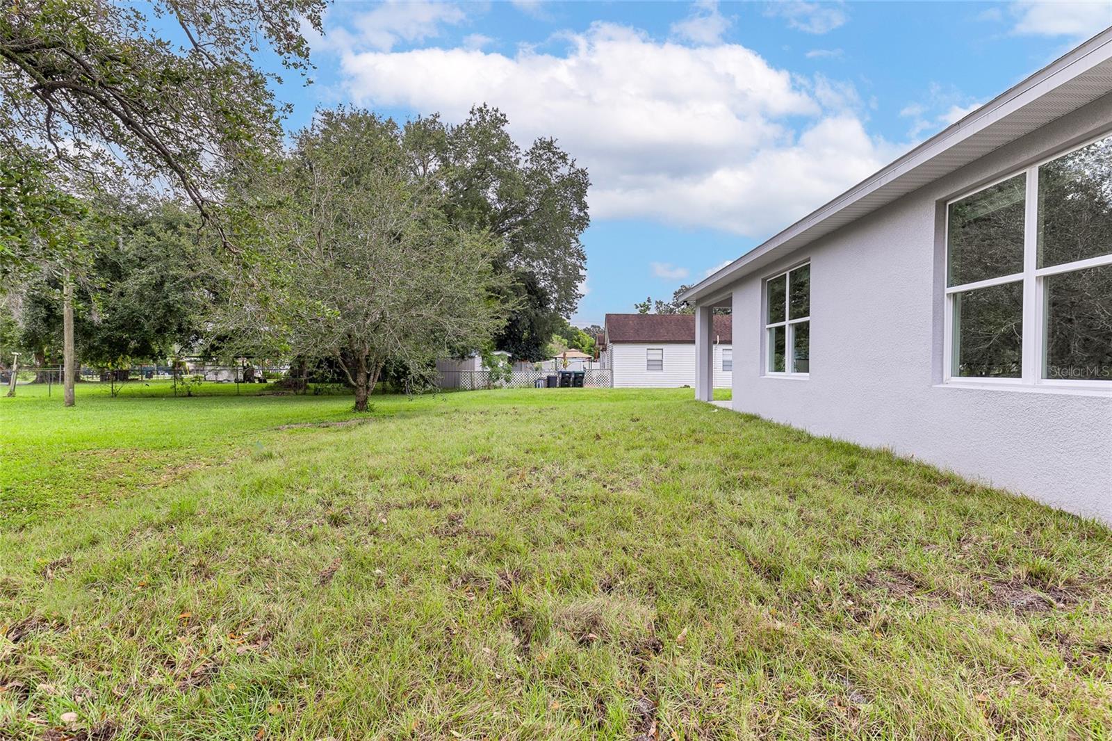 TAFT TOWN - Residential