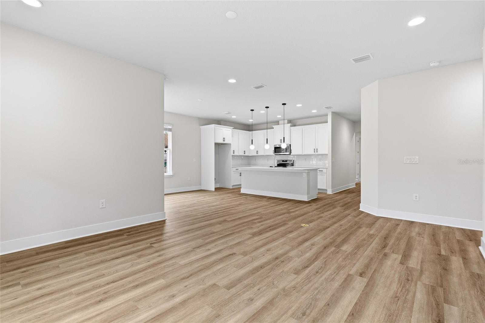 TAFT TOWN - Residential