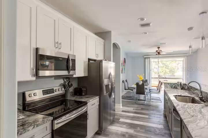 OAKLAND HILLS SEC - Residential