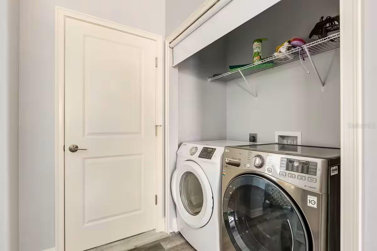 OAKLAND HILLS SEC - Residential