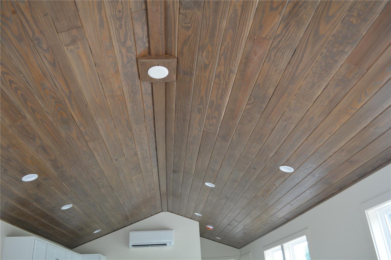 MILTON SQUARE - Residential