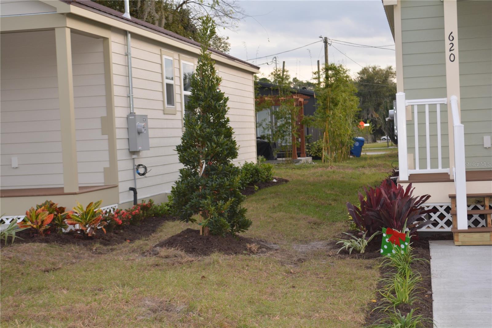 MILTON SQUARE - Residential