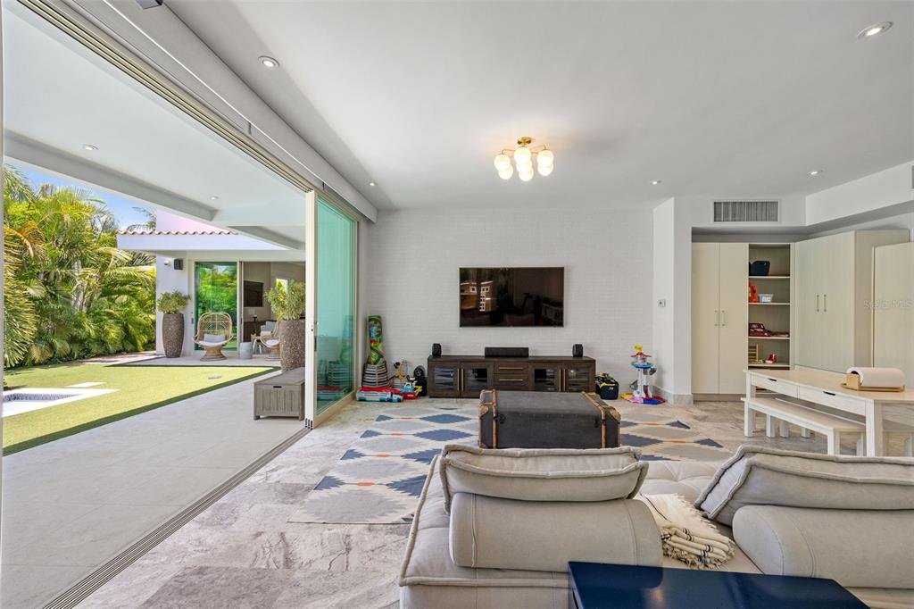 DORADO BEACH EAST - Residential