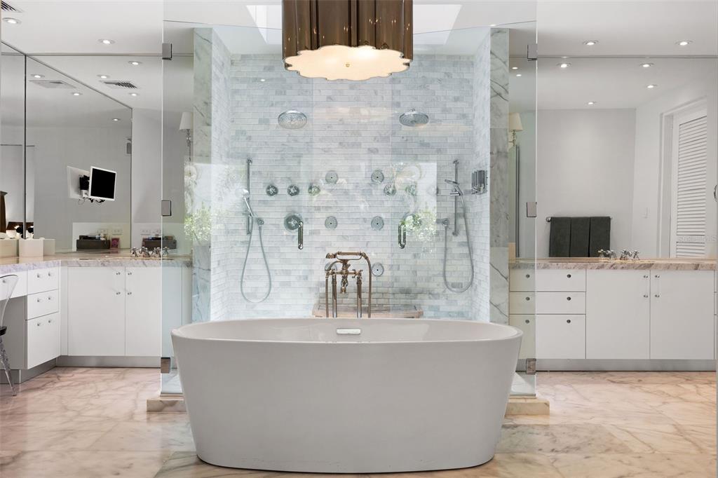 DORADO BEACH EAST - Residential