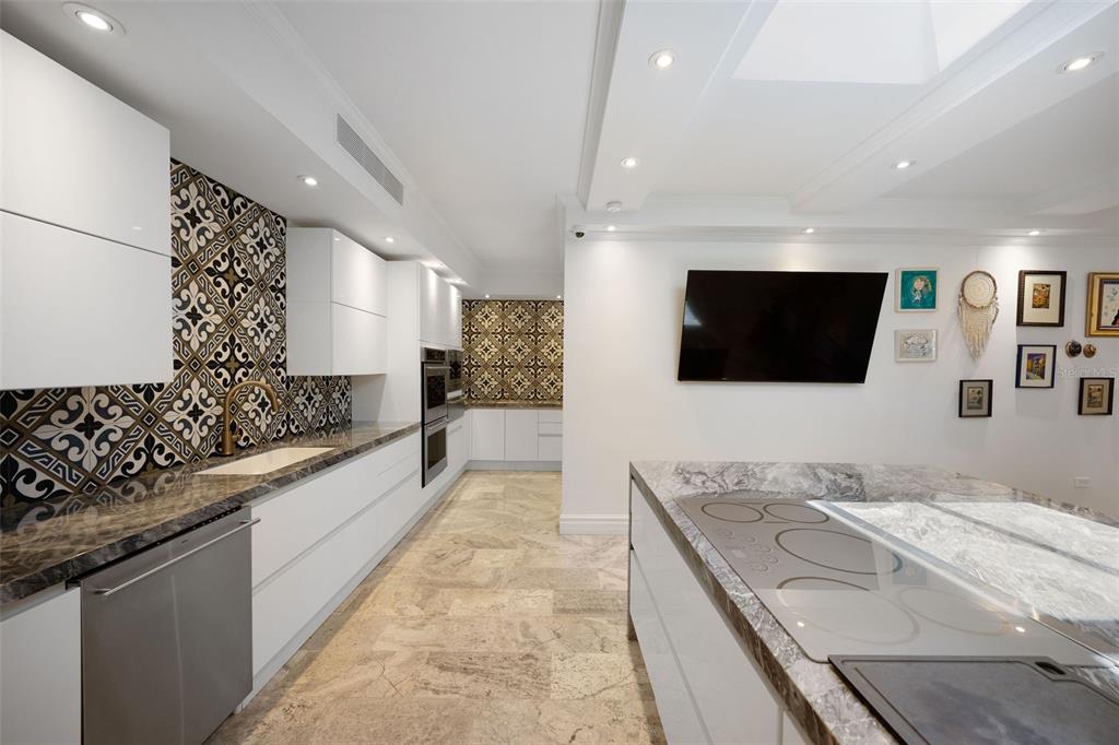 DORADO BEACH EAST - Residential