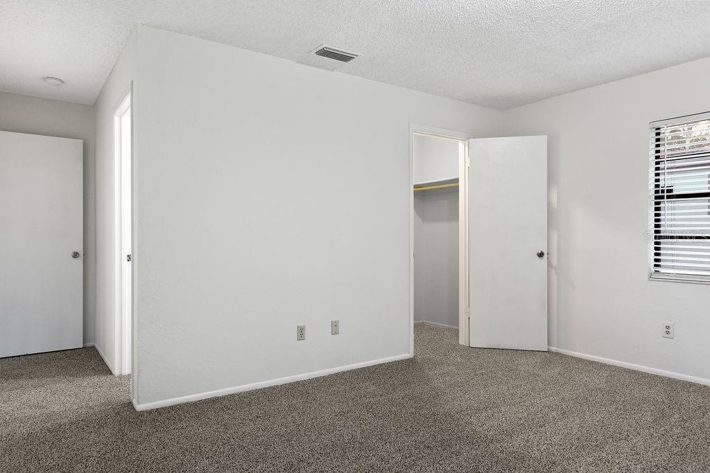 ORANGE CITY HILLS ADD 01 SEC UNREC 138A - Residential Lease