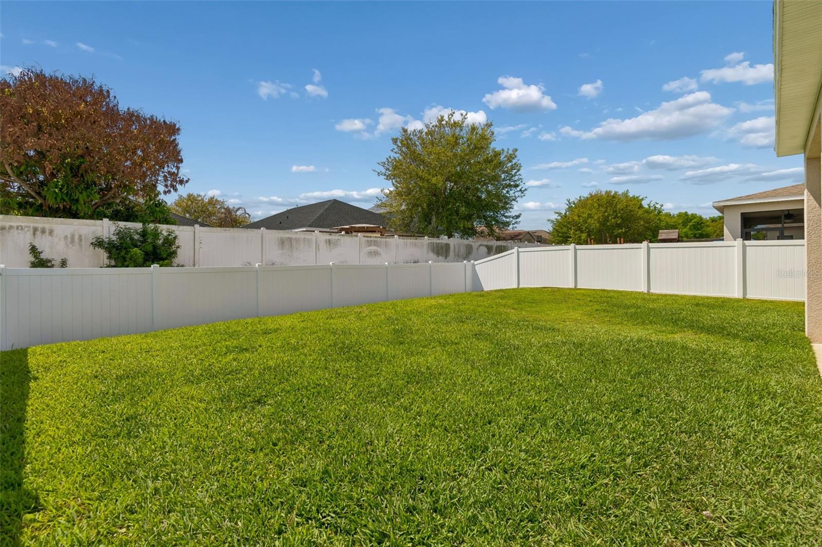 MIRABELLA - Residential