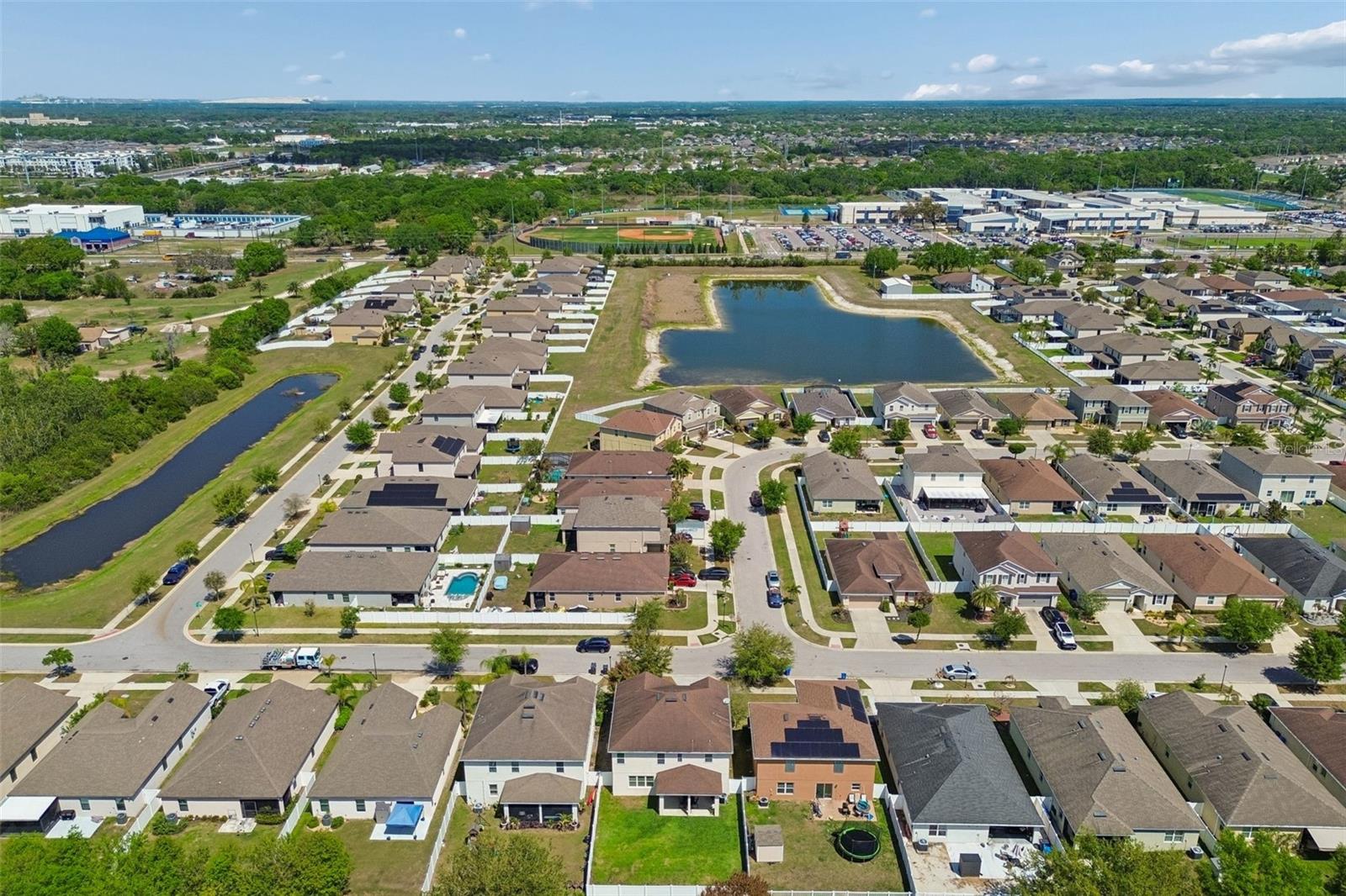 MIRABELLA - Residential