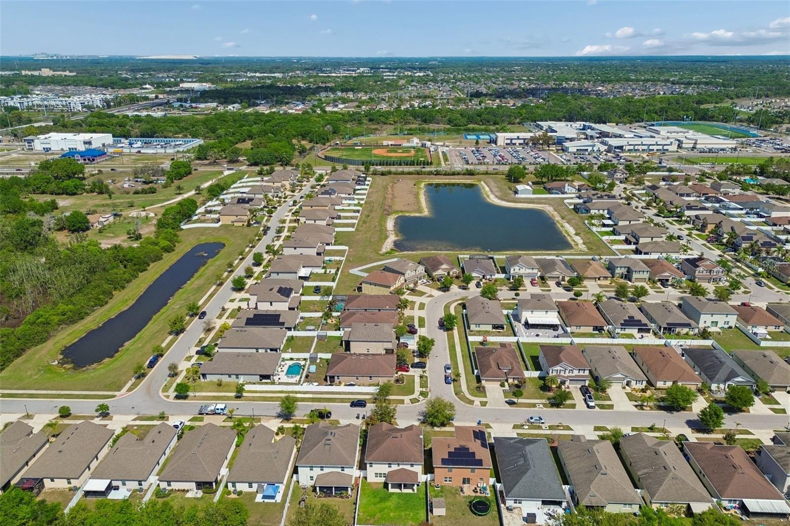 MIRABELLA - Residential