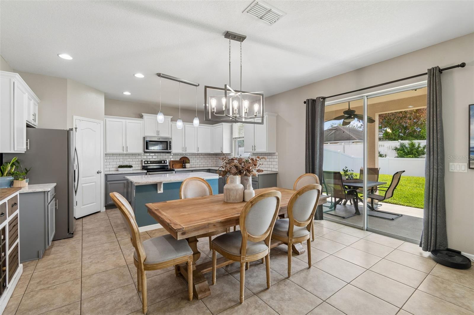 MIRABELLA - Residential