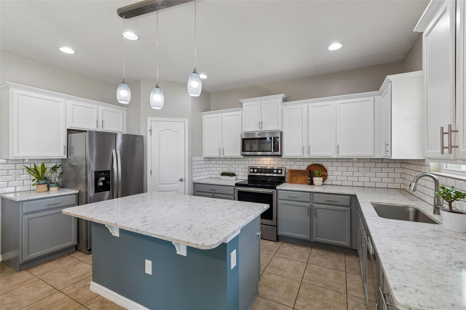 MIRABELLA - Residential