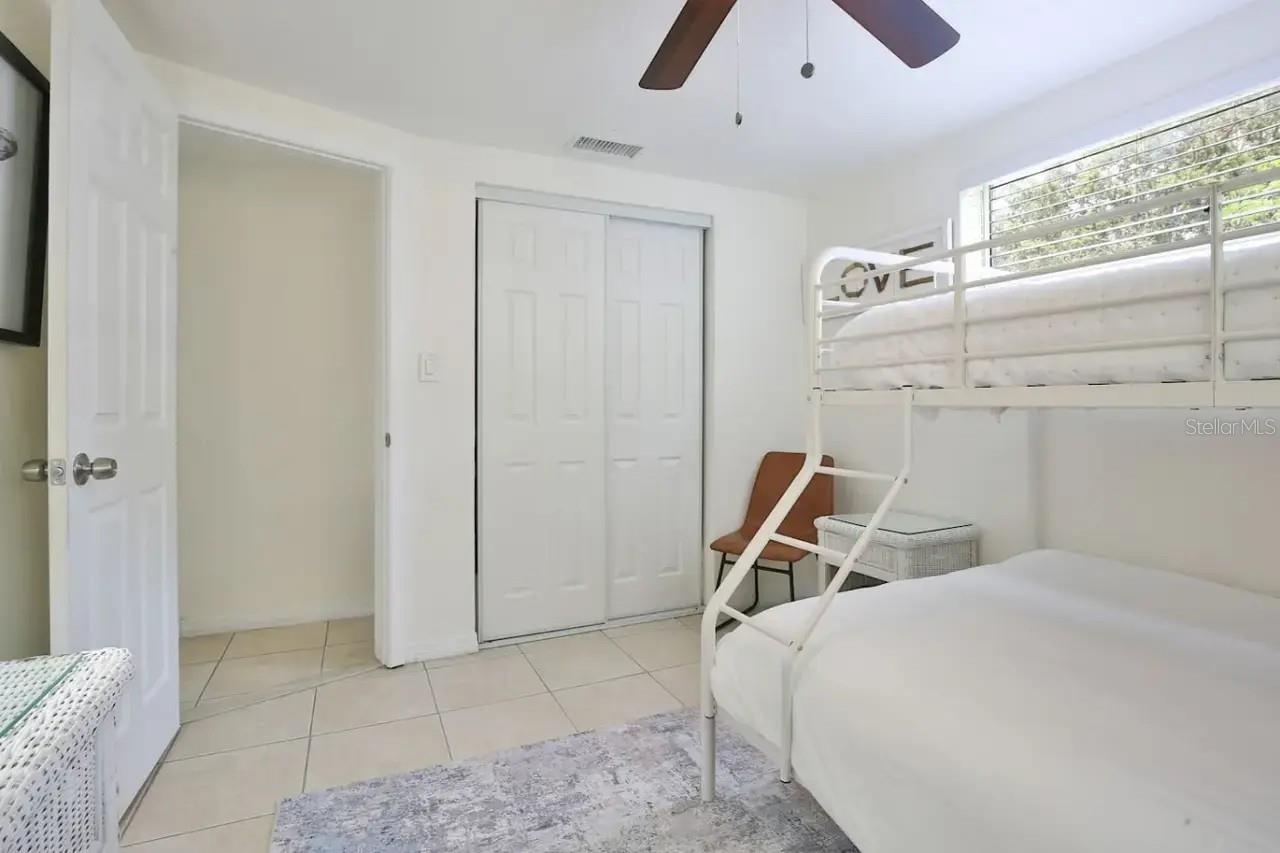 SUN HAVEN - Residential Lease