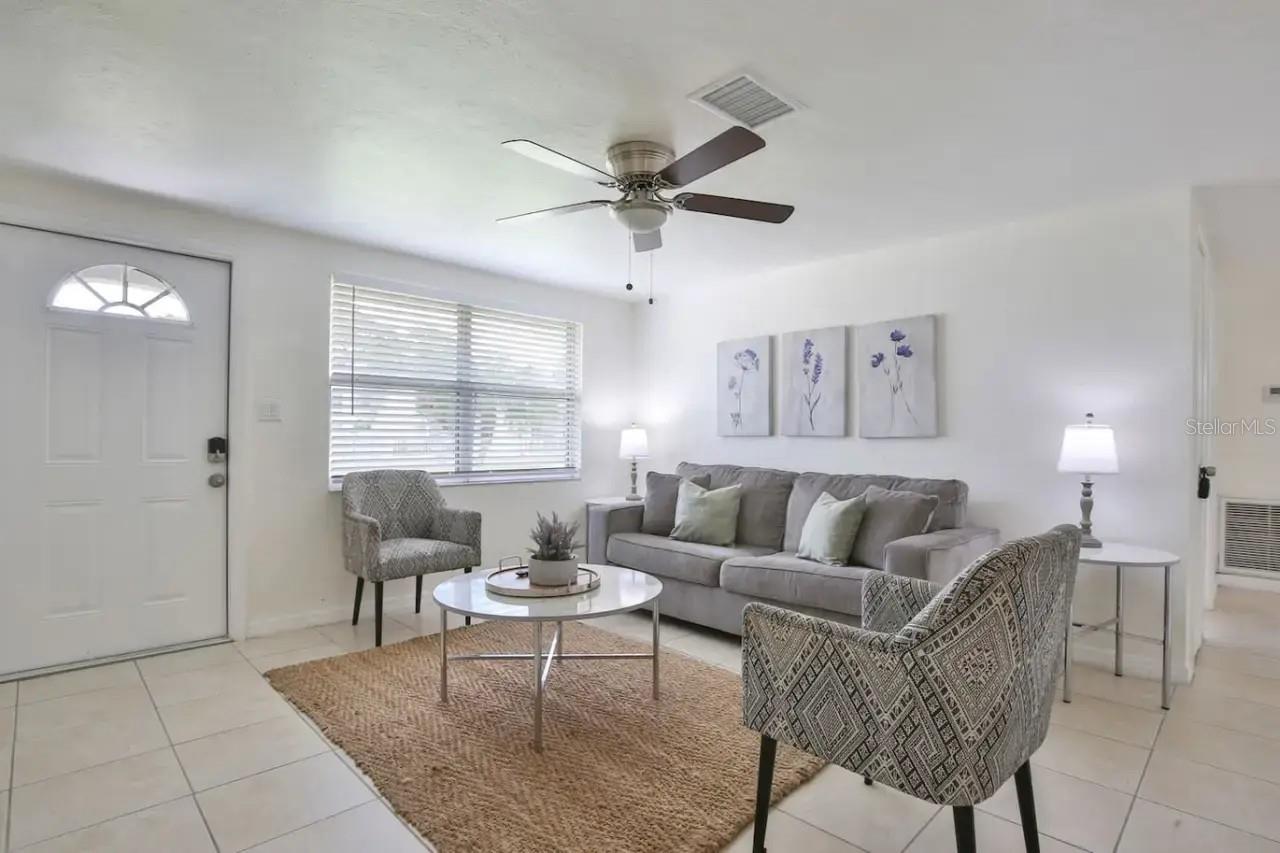 SUN HAVEN - Residential Lease