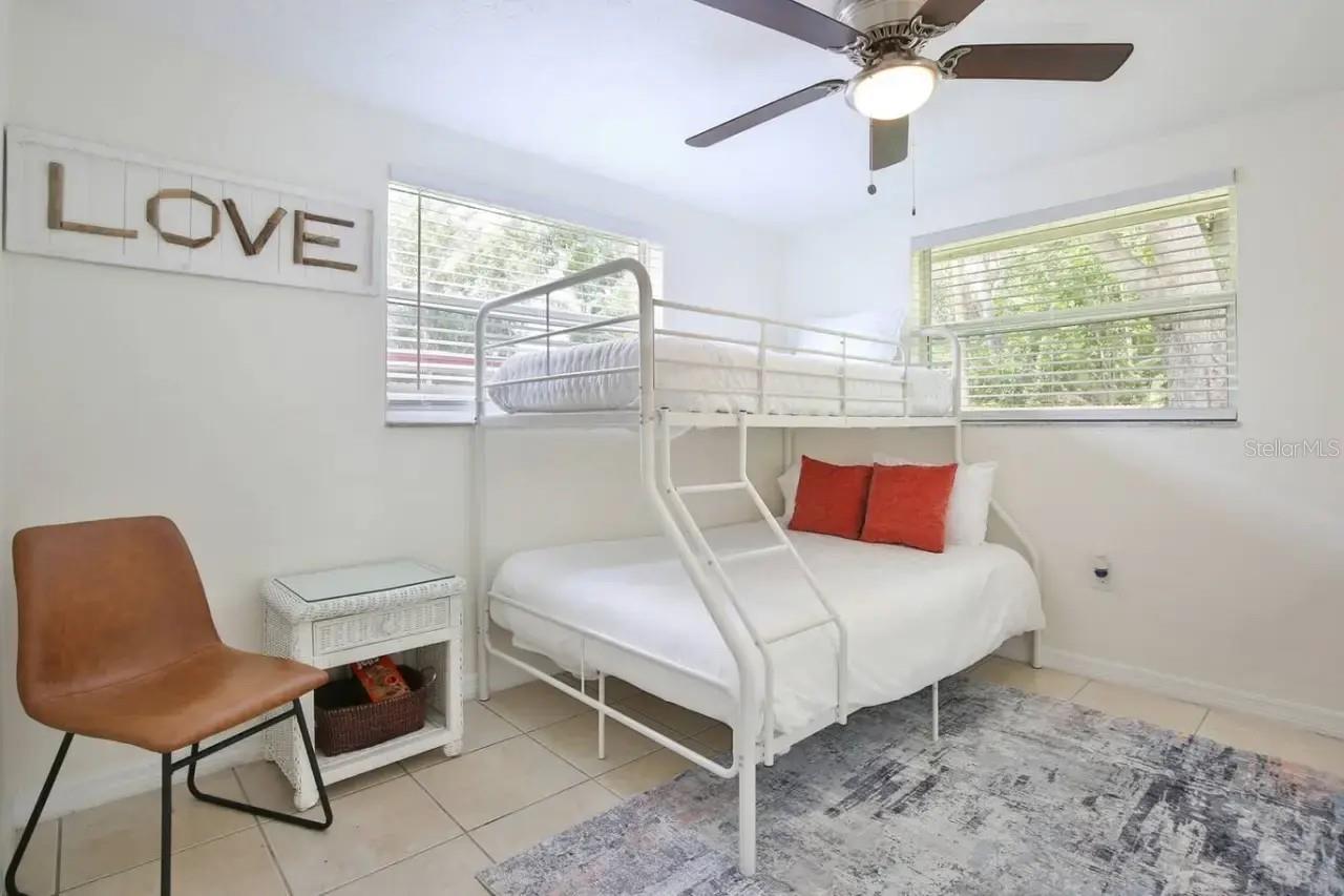 SUN HAVEN - Residential Lease