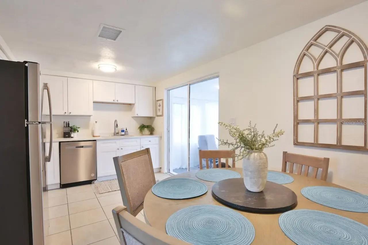 SUN HAVEN - Residential Lease