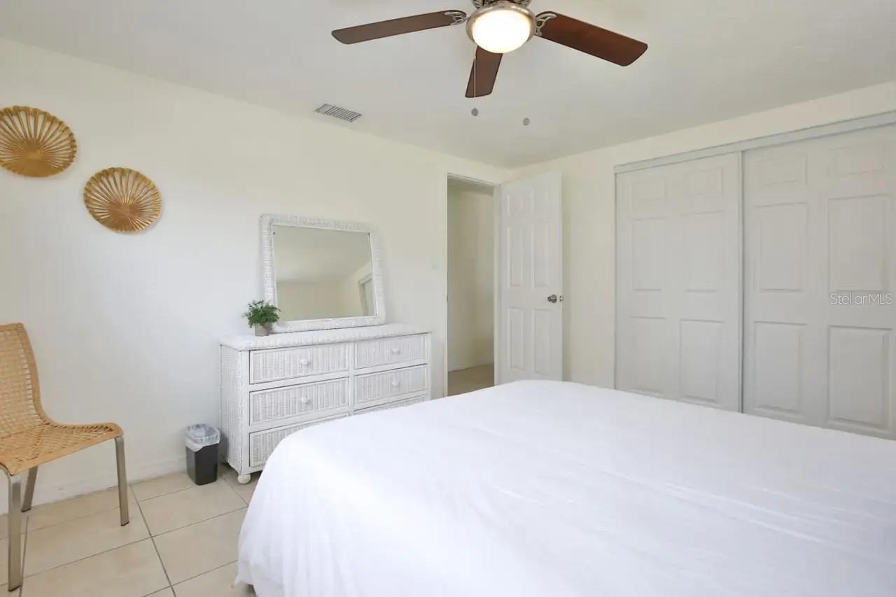 SUN HAVEN - Residential Lease